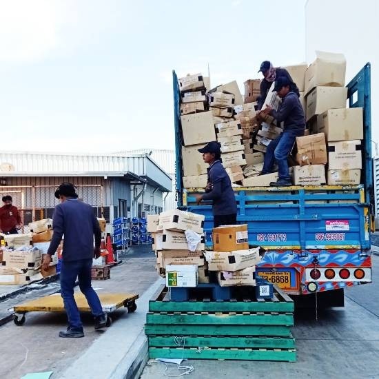 รับซื้อกระดาษรีไซเคิล - ธัญณ์ พลาสติก รีไซเคิล - หาบริษัทรับทำลายเอกสารมาตรฐาน พร้อมออกใบรับรอง